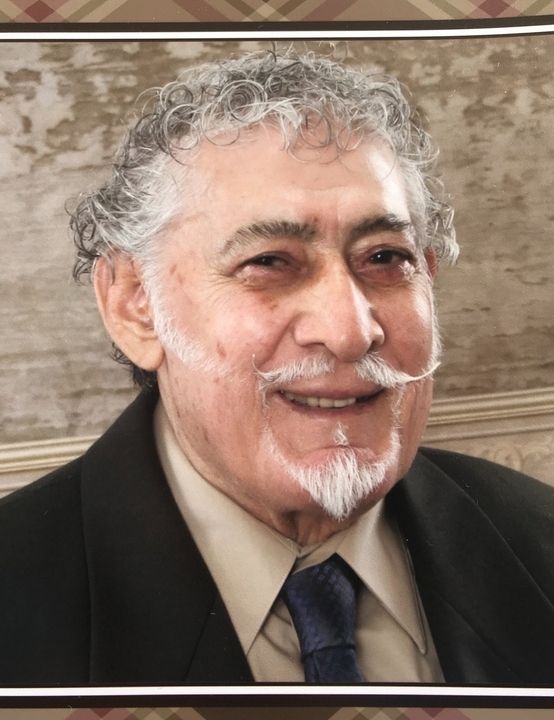 luis larios